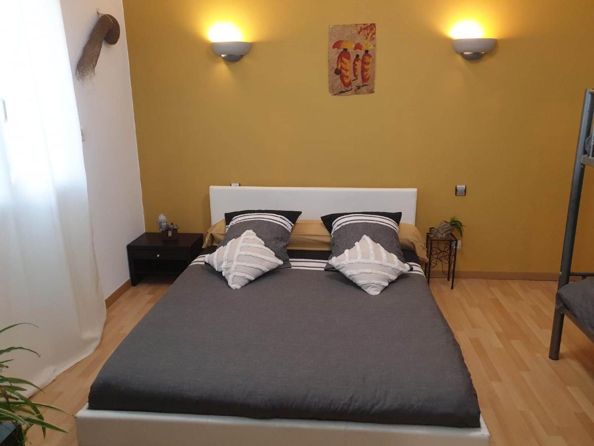 Autour Du Hamac Chambres Et Table D'Hotes Moltifao Ngoại thất bức ảnh